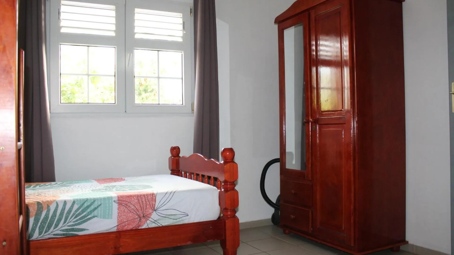 Hébergement de vacances Villa Le Gommier, Meublé de Tourisme 2 étoiles Le Moule
